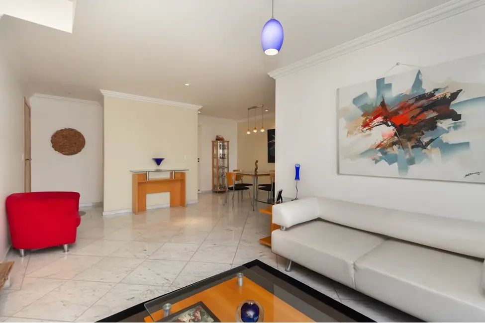 Apartamento com 4 quartos à venda, 206m2 em Moema, São Paulo - SP - imagem 4 Foto 4 de Apartamento com 4 quartos à venda, 206m2 em Moema, São Paulo - SP