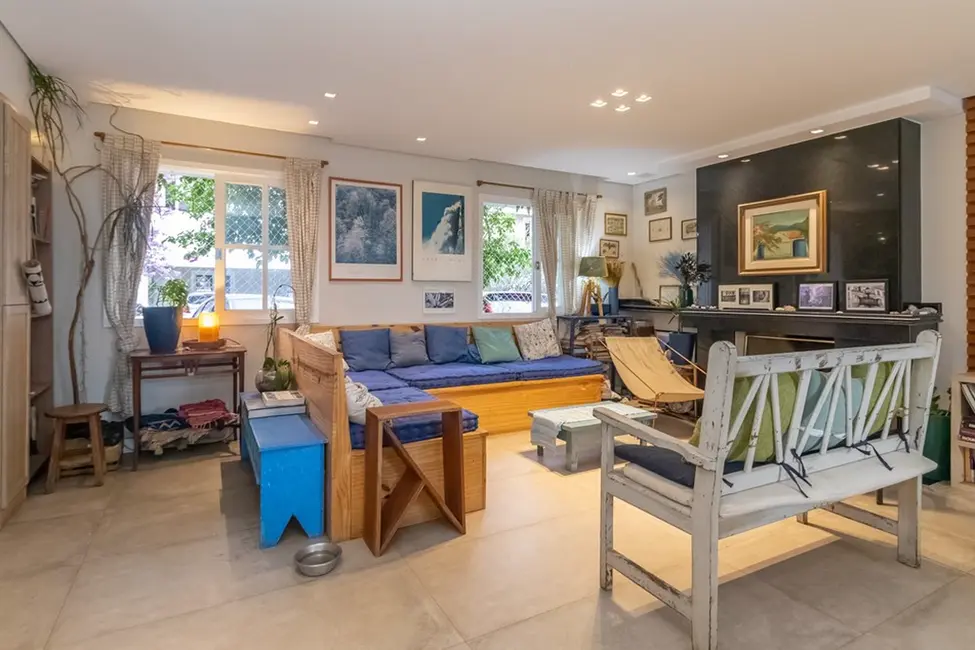 Foto 2 de Casa de Condomínio com 3 quartos à venda, 330m2 em Rio Pequeno, São Paulo - SP