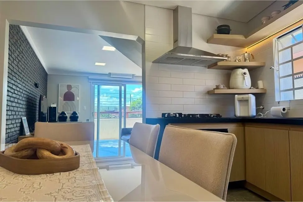 Foto 9 de Casa com 3 quartos à venda, 127m2 em Parque São Domingos, São Paulo - SP