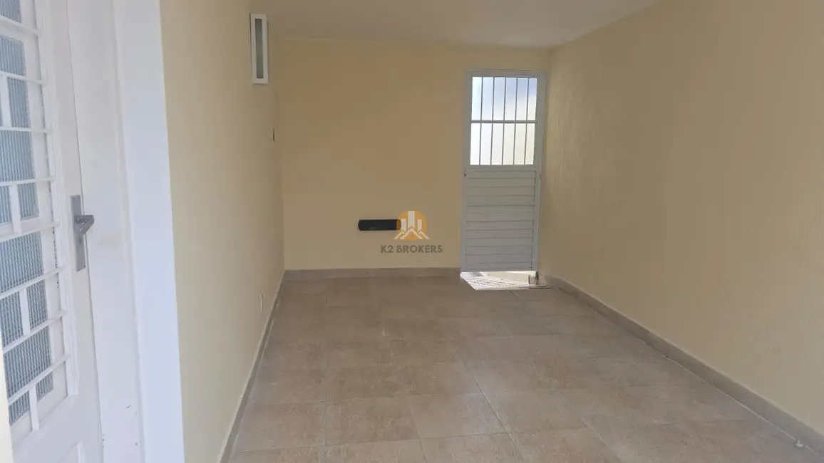 Foto 3 de Casa com 3 quartos à venda, 181m2 em Jardim Londrina, São Paulo - SP