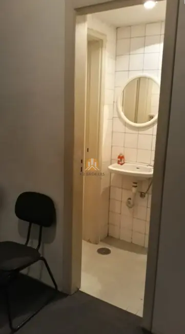 Sala Comercial à venda, 30m2 em Santo Amaro, São Paulo - SP - imagem 9 Foto 9 de Sala Comercial à venda, 30m2 em Santo Amaro, São Paulo - SP