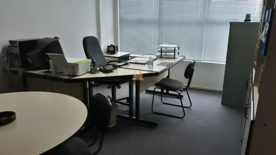 Sala Comercial à venda, 30m2 em Santo Amaro, São Paulo - SP - imagem 1 Foto 1 de Sala Comercial à venda, 30m2 em Santo Amaro, São Paulo - SP