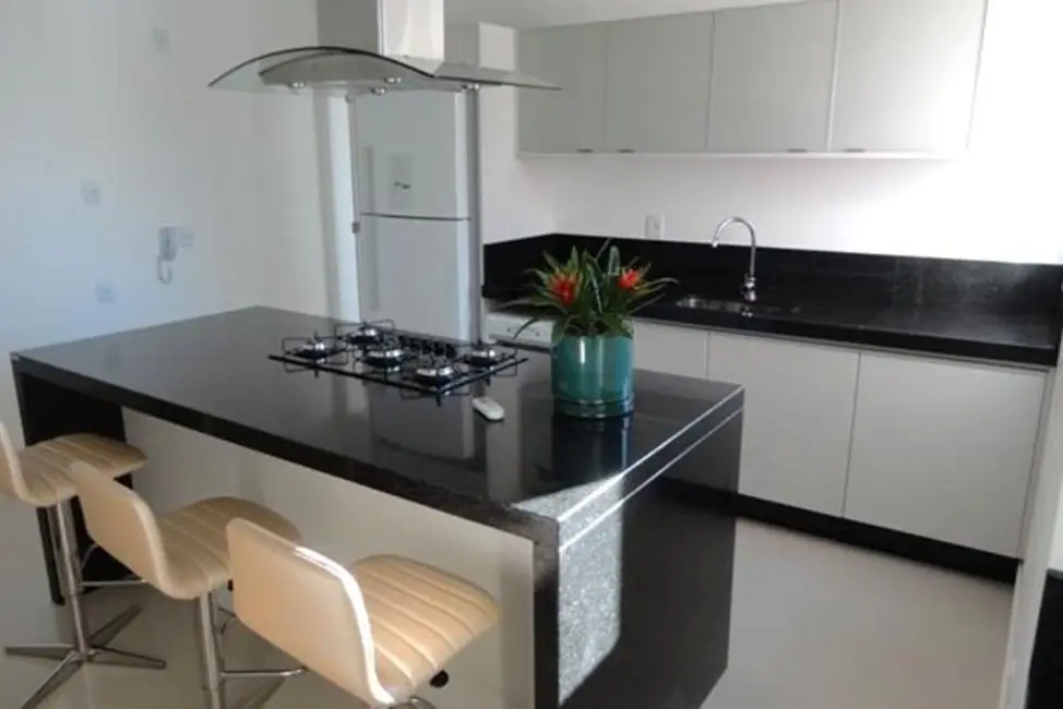 Apartamento com 3 quartos à venda, 160m2 em Centro, Balneario Camboriu - SC - imagem 9 Foto 9 de Apartamento com 3 quartos à venda, 160m2 em Centro, Balneario Camboriu - SC