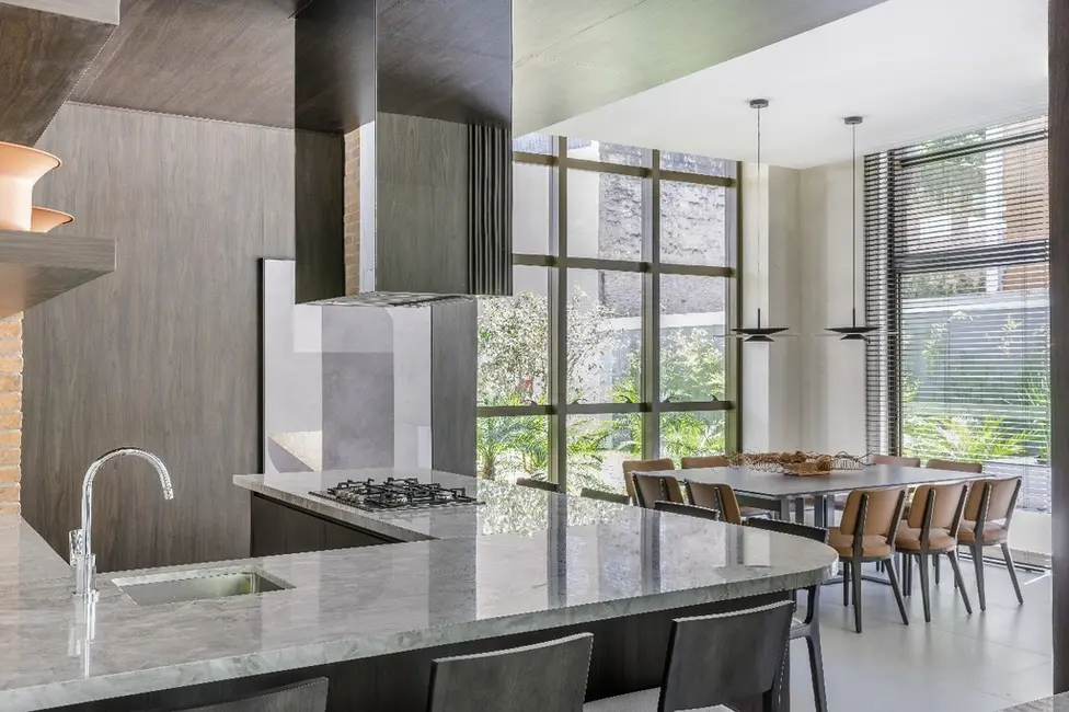 Foto 7 de Apartamento com 3 quartos à venda, 133m2 em Bigorrilho, Curitiba - PR