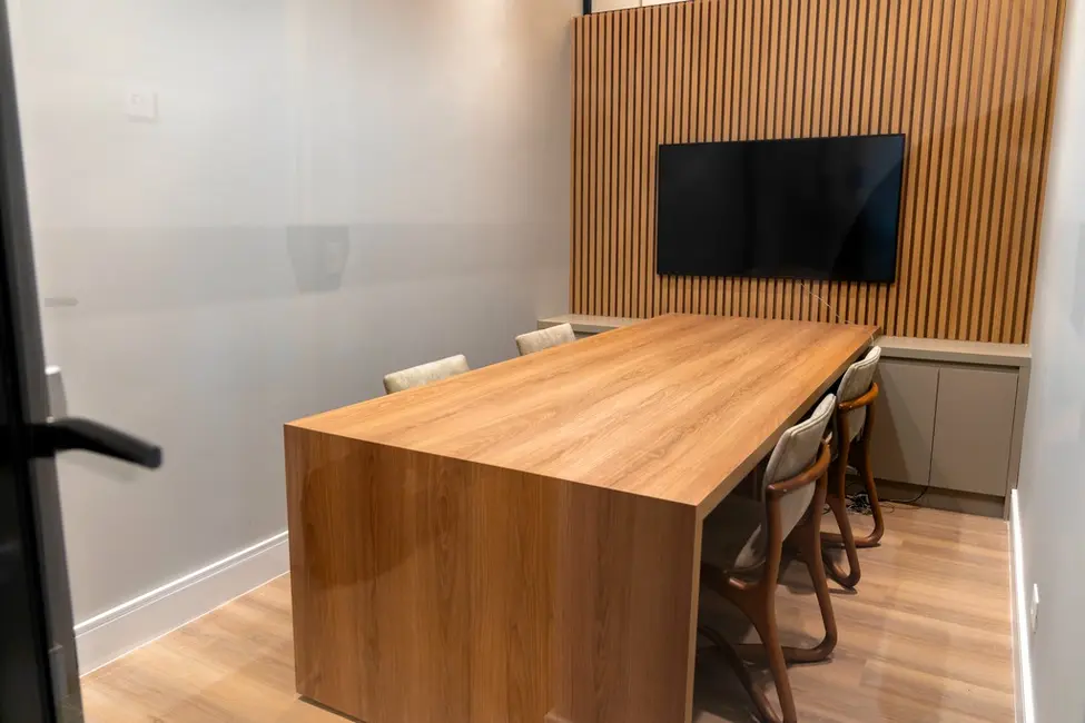 Foto 9 de Apartamento com 3 quartos à venda, 171m2 em Água Verde, Curitiba - PR