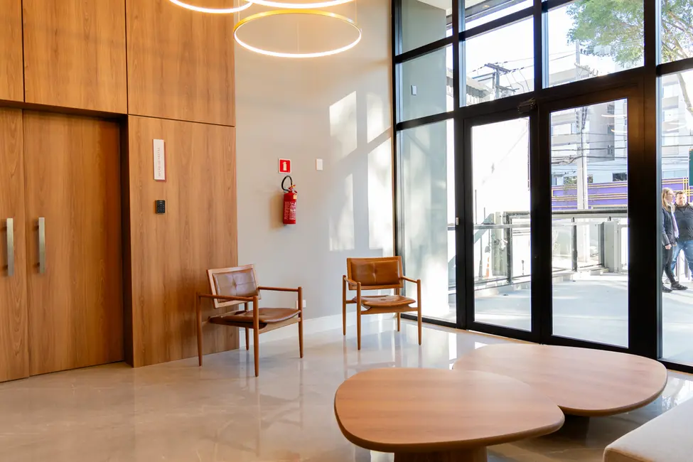 Foto 4 de Apartamento com 2 quartos à venda, 90m2 em Água Verde, Curitiba - PR