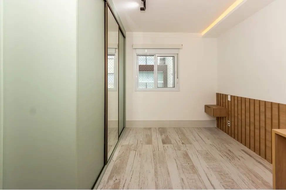 Foto 3 de Apartamento com 2 quartos à venda, 63m2 em Chácara Inglesa, São Paulo - SP