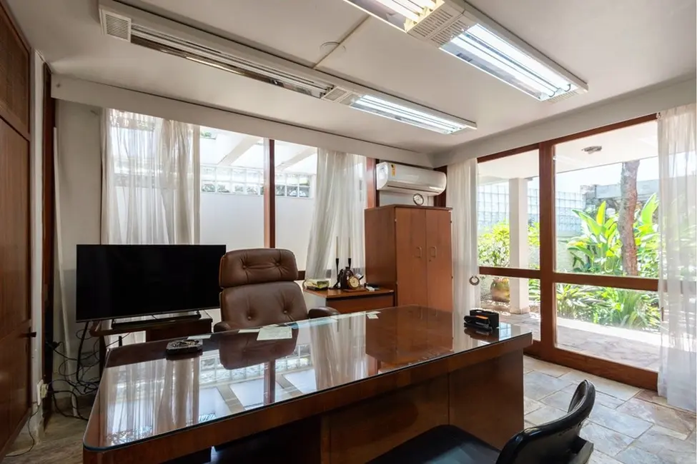 Foto 7 de Casa com 3 quartos à venda, 590m2 em Pacaembu, São Paulo - SP