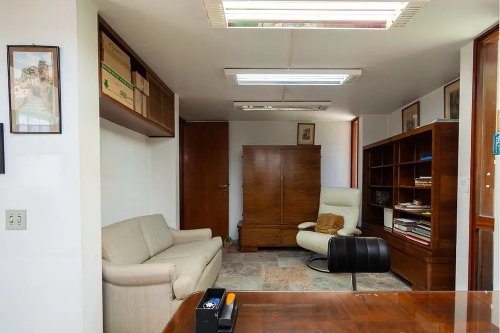 Foto 9 de Casa com 3 quartos à venda, 590m2 em Pacaembu, São Paulo - SP