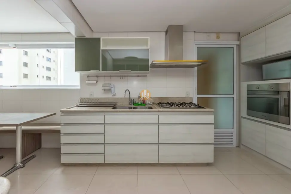 Foto 9 de Apartamento com 3 quartos à venda, 129m2 em Saúde, São Paulo - SP