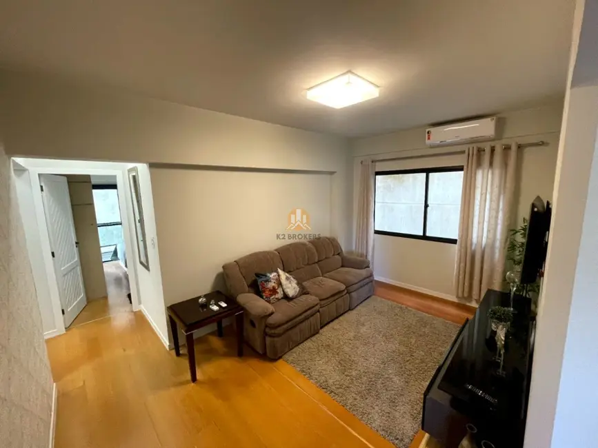 Foto 3 de Apartamento com 3 quartos à venda, 130m2 em Balneario Camboriu - SC