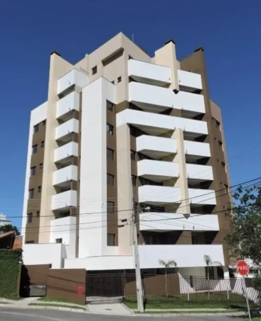 Apartamento com 3 quartos à venda, 109m2 em Cristo Rei, Curitiba - PR - imagem 4 Foto 4 de Apartamento com 3 quartos à venda, 109m2 em Cristo Rei, Curitiba - PR