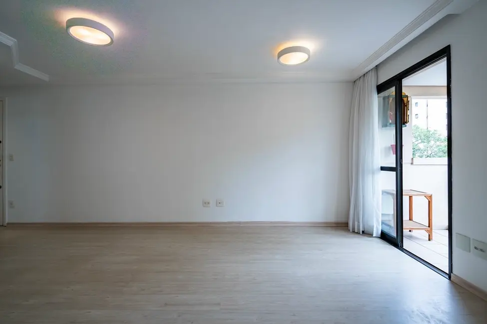 Foto 3 de Apartamento com 2 quartos à venda, 56m2 em Indianópolis, São Paulo - SP