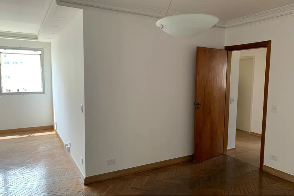 Foto 6 de Apartamento com 3 quartos à venda, 100m2 em Moema, São Paulo - SP