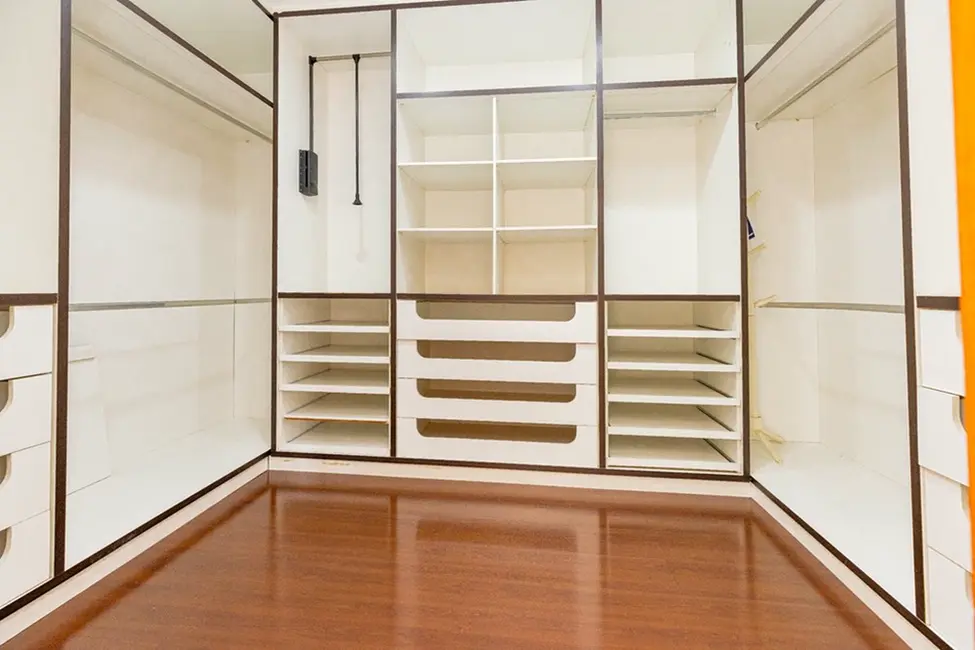 Casa de Condomínio com 4 quartos à venda, 373m2 em Jardim Campo Grande, São Paulo - SP - imagem 8 Foto 8 de Casa de Condomínio com 4 quartos à venda, 373m2 em Jardim Campo Grande, São Paulo - SP