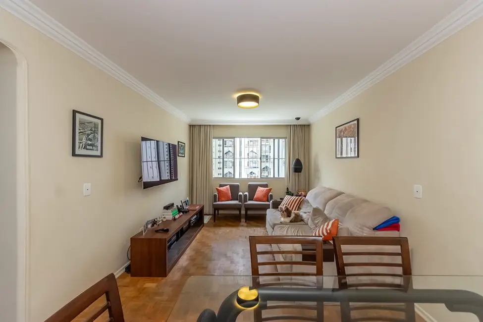 Foto 4 de Apartamento com 3 quartos à venda, 107m2 em Moema, São Paulo - SP