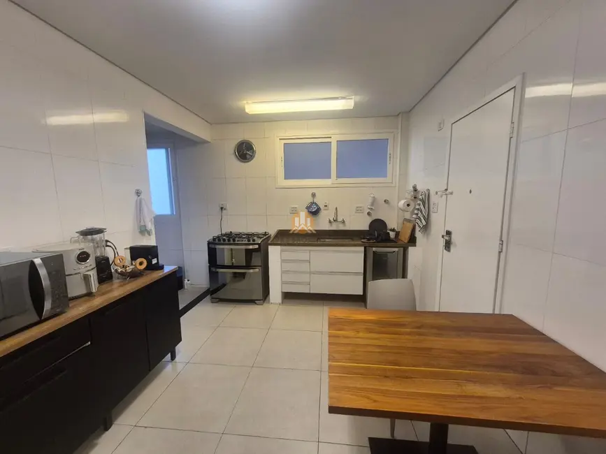 Foto 7 de Apartamento com 3 quartos à venda, 142m2 em Jardim Paulista, São Paulo - SP