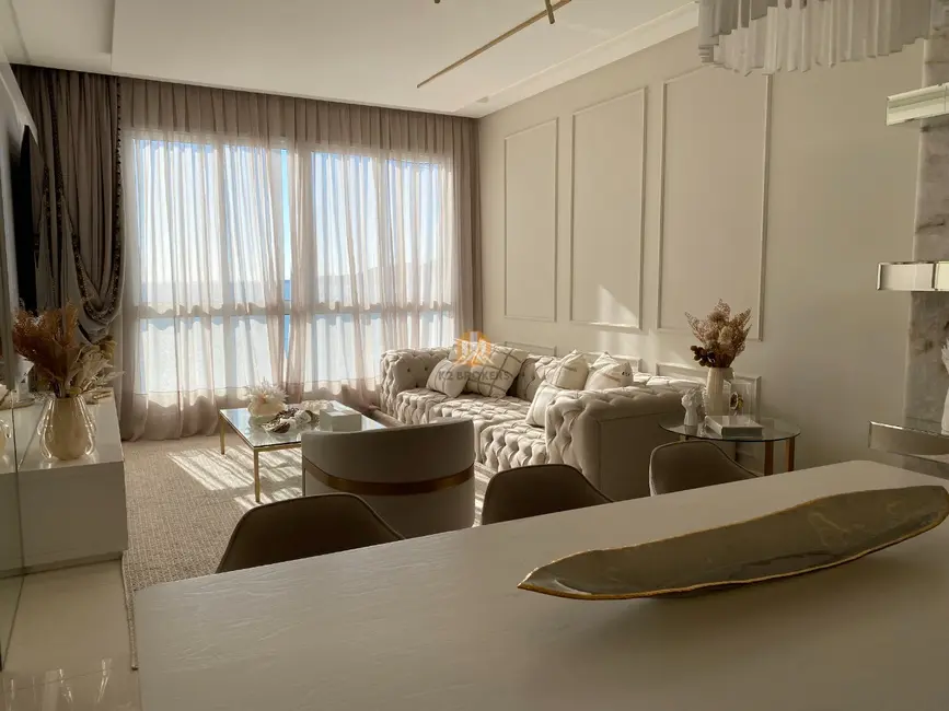 Foto 5 de Apartamento com 4 quartos à venda, 180m2 em Meia Praia, Itapema - SC