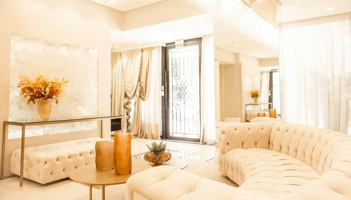 Foto 4 de Apartamento com 3 quartos à venda, 140m2 em Meia Praia, Itapema - SC