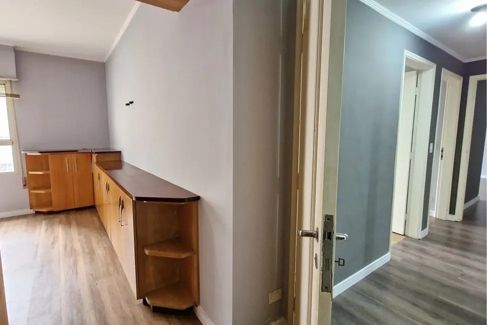 Apartamento com 4 quartos à venda, 126m2 em Jardim das Acácias, São Paulo - SP - imagem 8 Foto 8 de Apartamento com 4 quartos à venda, 126m2 em Jardim das Acácias, São Paulo - SP