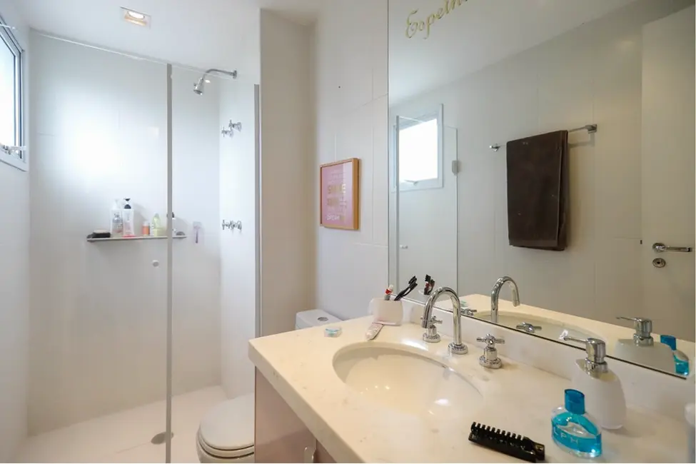 Apartamento com 3 quartos à venda, 202m2 em Água Branca, São Paulo - SP - imagem 3 Foto 3 de Apartamento com 3 quartos à venda, 202m2 em Água Branca, São Paulo - SP