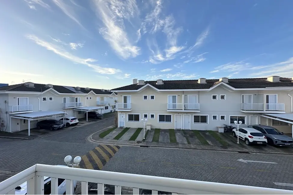 Foto 3 de Casa de Condomínio com 3 quartos à venda, 126m2 em Rio Bonito, São Paulo - SP