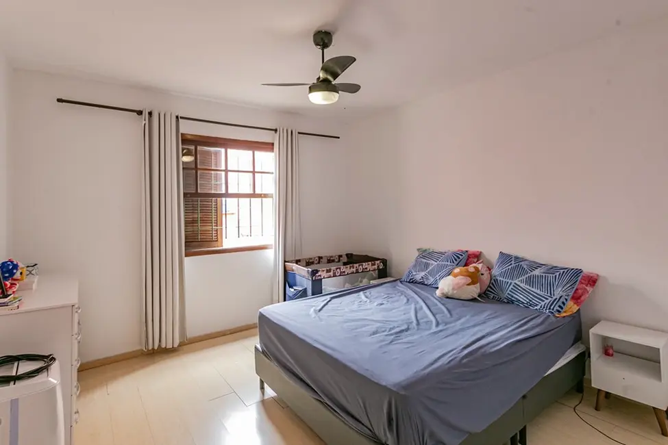 Foto 4 de Casa com 3 quartos à venda, 138m2 em Jardim Aeroporto, São Paulo - SP