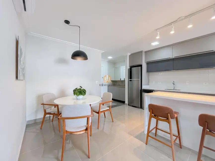 Foto 4 de Apartamento com 2 quartos à venda, 74m2 em Água Verde, Curitiba - PR