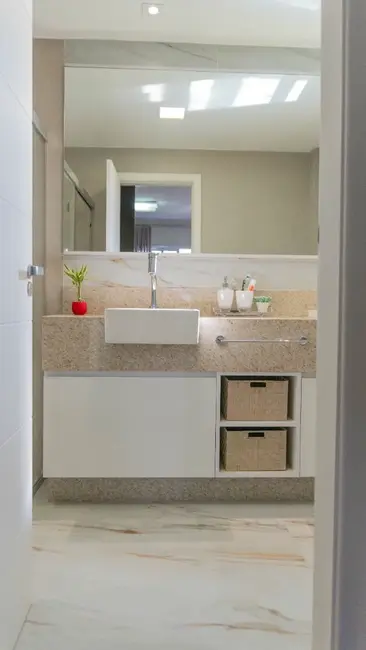 Foto 3 de Casa com 4 quartos à venda, 188m2 em Jardim das Américas, Curitiba - PR