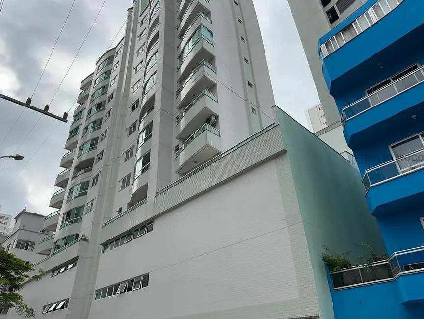 Foto 1 de Apartamento com 3 quartos à venda, 97m2 em Centro, Balneario Camboriu - SC