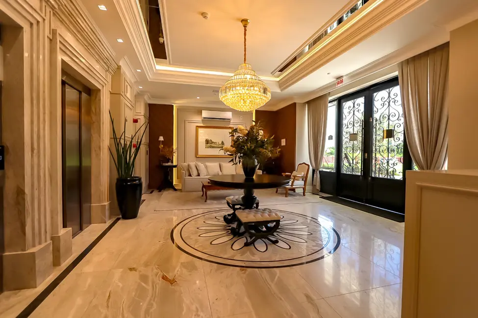 Foto 5 de Apartamento com 4 quartos à venda, 270m2 em Meia Praia, Itapema - SC