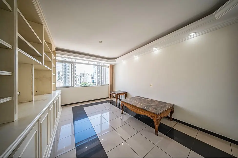 Foto 2 de Apartamento com 4 quartos à venda, 126m2 em Vila Mariana, São Paulo - SP