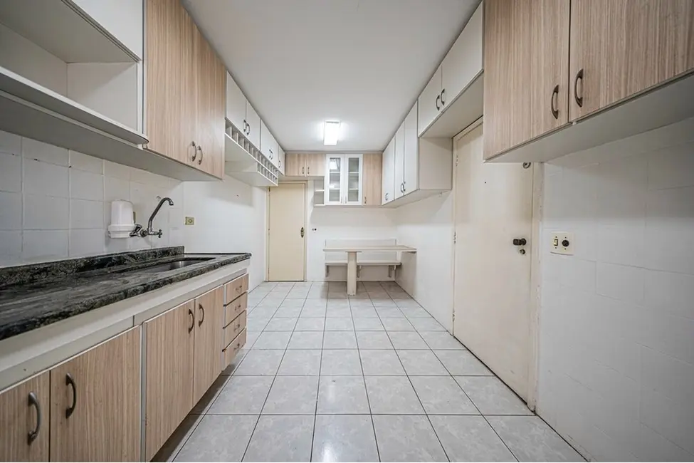 Foto 7 de Apartamento com 4 quartos à venda, 126m2 em Vila Mariana, São Paulo - SP