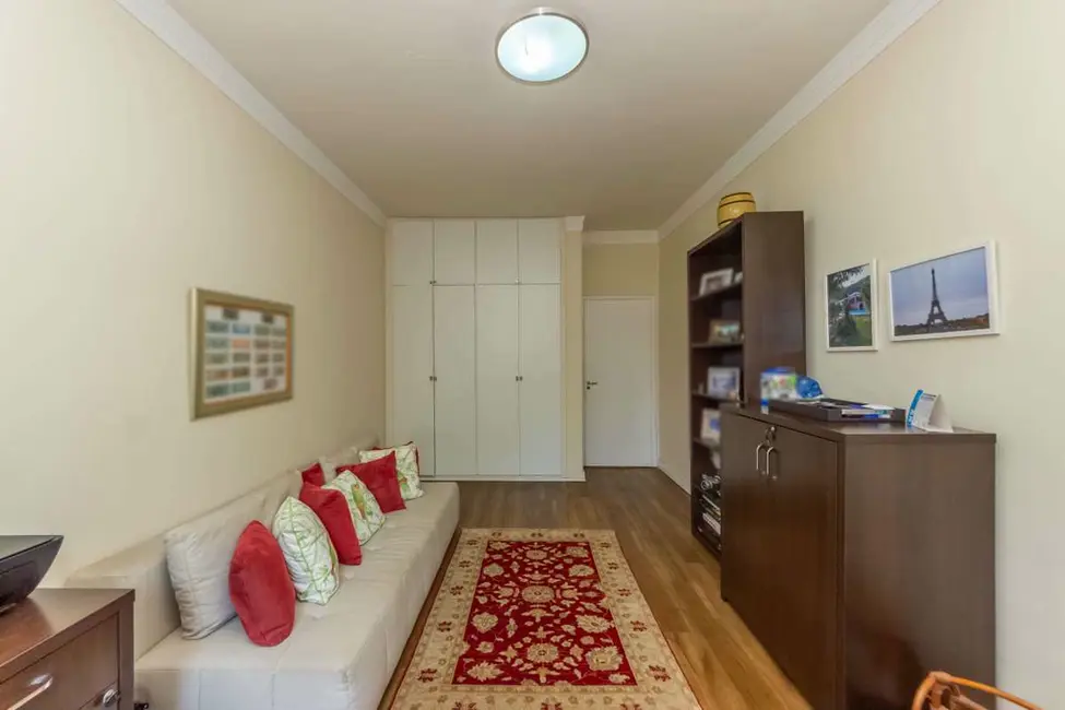 Casa com 2 quartos à venda, 206m2 em Vila Mariana, São Paulo - SP - imagem 6 Foto 6 de Casa com 2 quartos à venda, 206m2 em Vila Mariana, São Paulo - SP