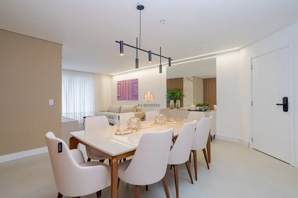 Apartamento com 3 quartos à venda, 128m2 em Batel, Curitiba - PR - imagem 3 Foto 3 de Apartamento com 3 quartos à venda, 128m2 em Batel, Curitiba - PR