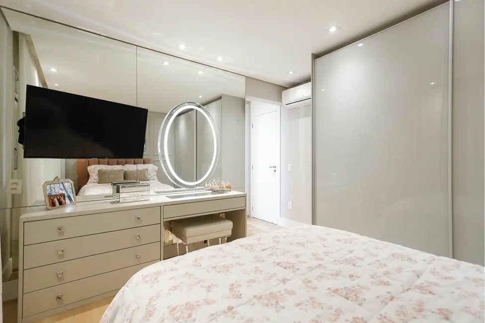 Foto 9 de Apartamento com 3 quartos à venda, 241m2 em Água Branca, São Paulo - SP