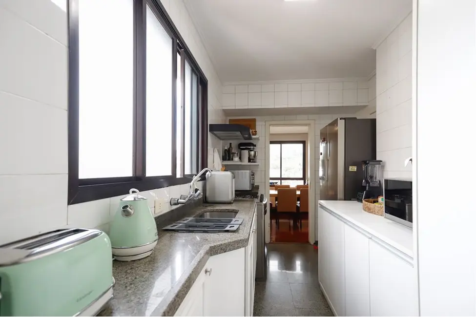 Foto 2 de Apartamento com 3 quartos à venda, 130m2 em Higienópolis, São Paulo - SP