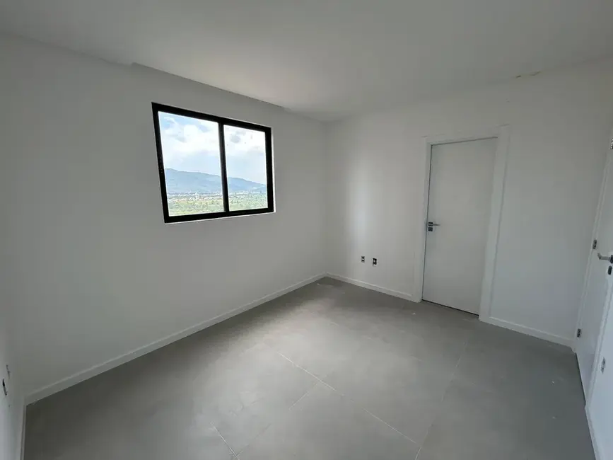 Foto 3 de Apartamento com 3 quartos à venda, 120m2 em Meia Praia, Itapema - SC