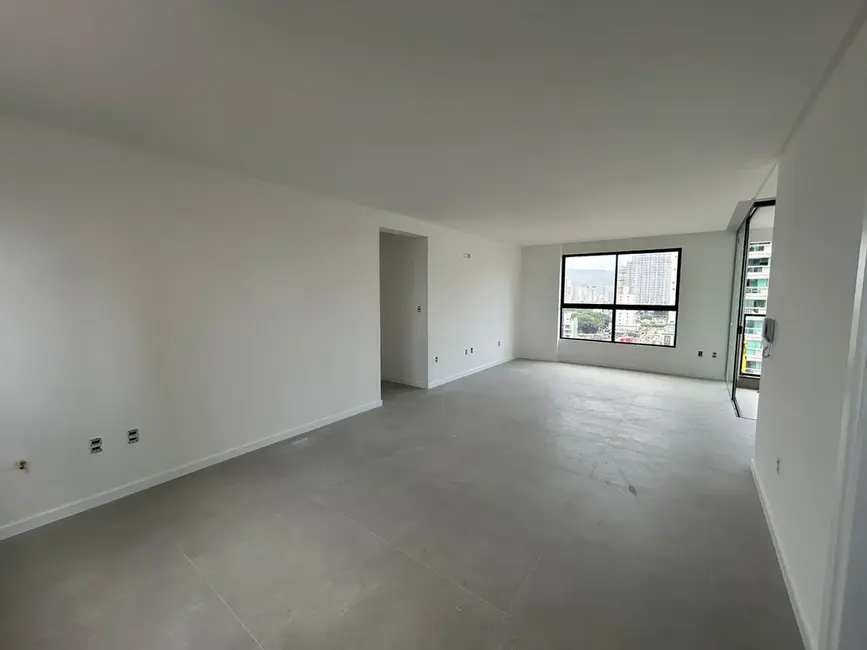 Foto 8 de Apartamento com 3 quartos à venda, 120m2 em Meia Praia, Itapema - SC