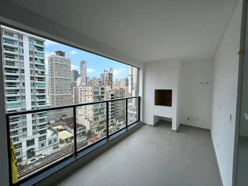 Foto 6 de Apartamento com 3 quartos à venda, 120m2 em Meia Praia, Itapema - SC