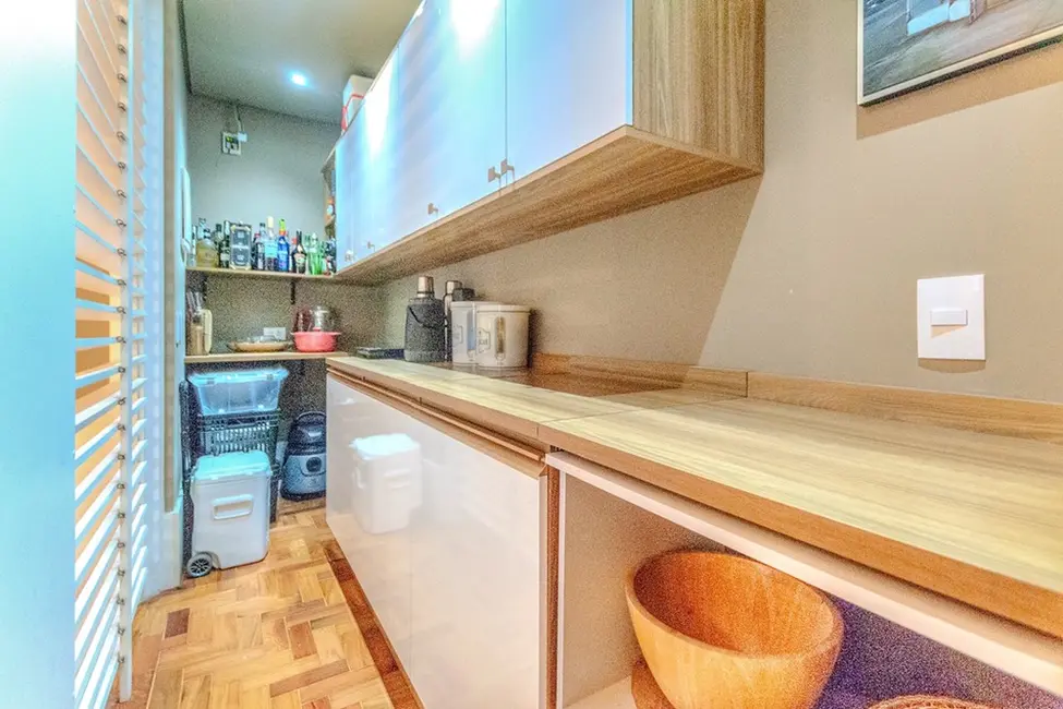 Foto 3 de Apartamento com 5 quartos à venda, 341m2 em Bela Vista, São Paulo - SP