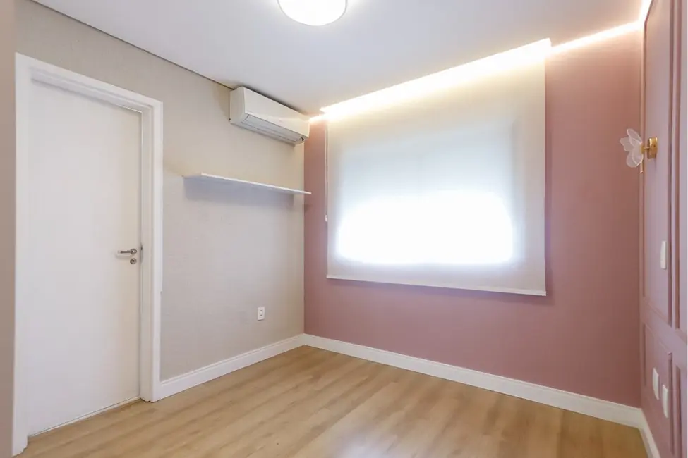 Foto 5 de Apartamento com 3 quartos à venda, 185m2 em Água Branca, São Paulo - SP