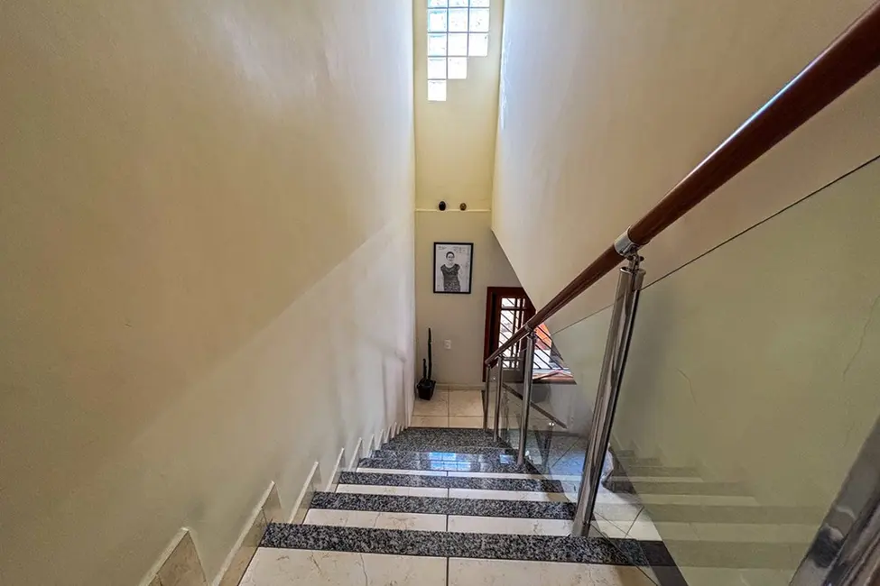 Foto 4 de Casa com 3 quartos à venda, 358m2 em Campo Grande, São Paulo - SP