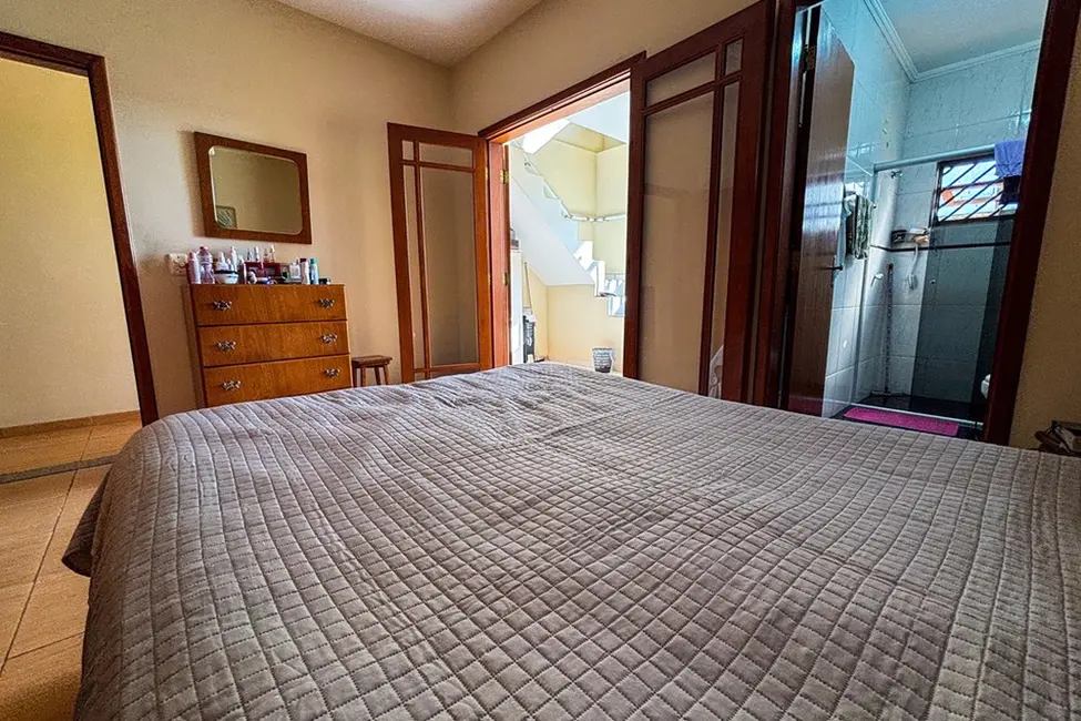 Foto 8 de Casa com 3 quartos à venda, 358m2 em Campo Grande, São Paulo - SP