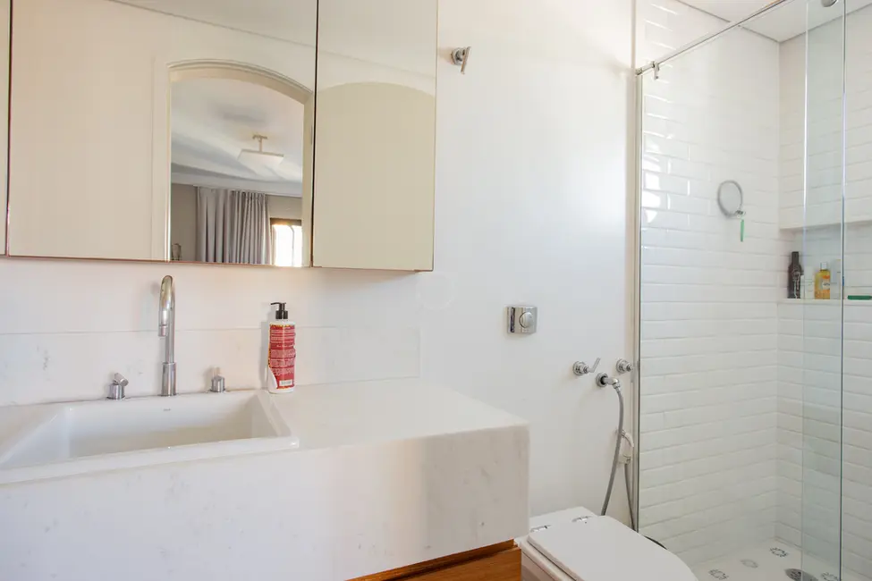 Foto 2 de Apartamento com 3 quartos à venda, 233m2 em Moema, São Paulo - SP