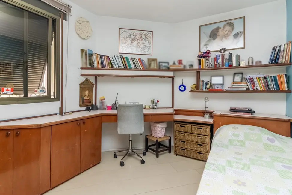 Apartamento com 4 quartos à venda, 170m2 em Indianópolis, São Paulo - SP - imagem 3 Foto 3 de Apartamento com 4 quartos à venda, 170m2 em Indianópolis, São Paulo - SP