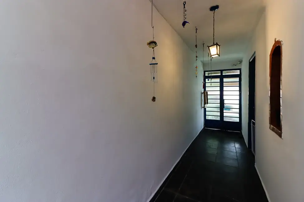 Foto 2 de Casa com 2 quartos à venda, 250m2 em Vila Mangalot, São Paulo - SP