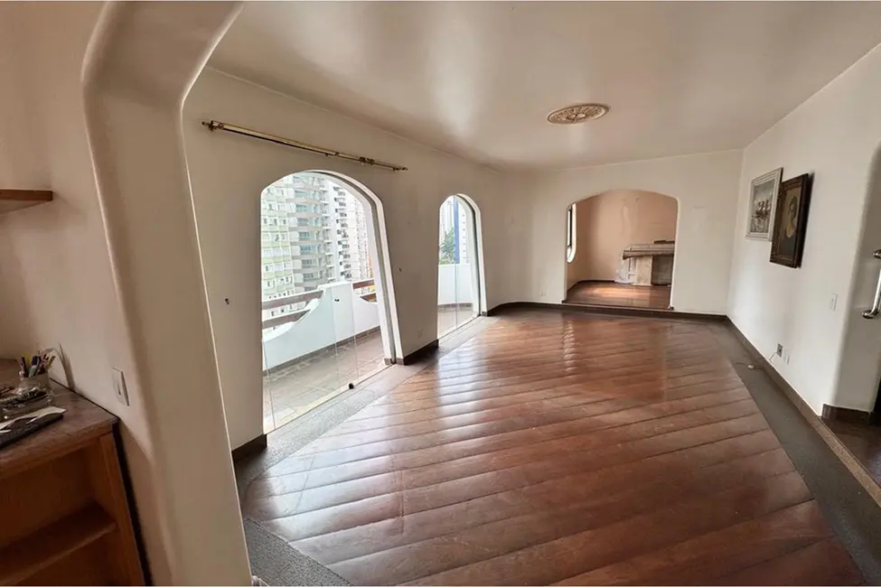 Apartamento com 4 quartos à venda, 217m2 em Brooklin Paulista, São Paulo - SP - imagem 1 Foto 1 de Apartamento com 4 quartos à venda, 217m2 em Brooklin Paulista, São Paulo - SP