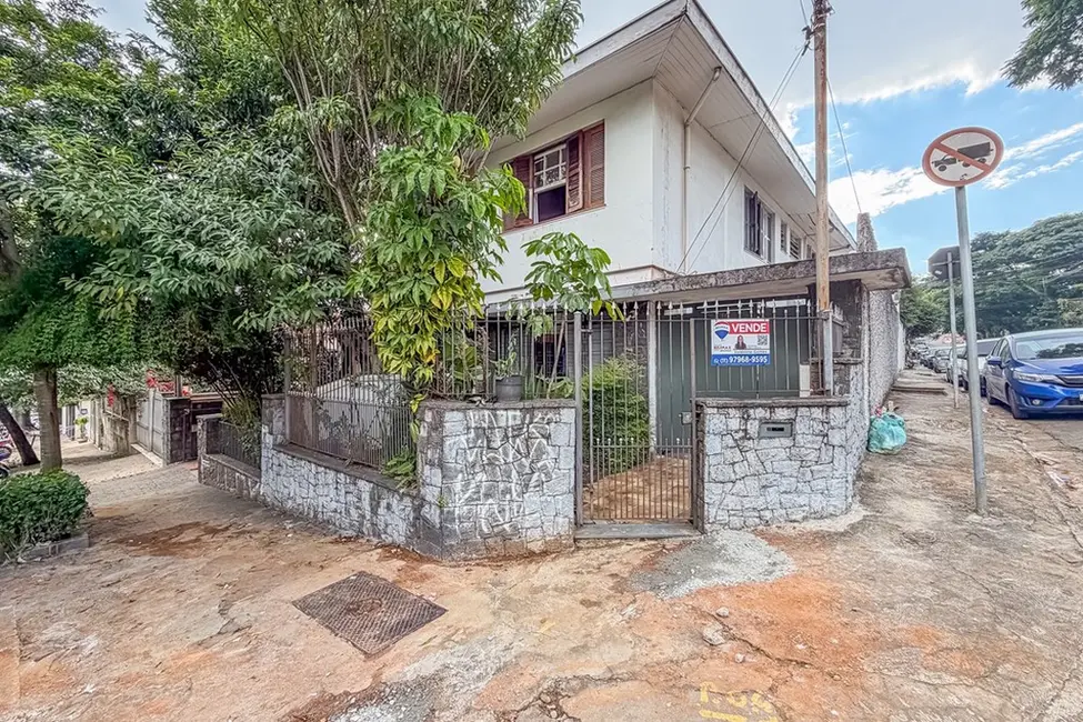 Casa com 3 quartos à venda, 144m2 em Vila Madalena, São Paulo - SP - imagem 1 Foto 1 de Casa com 3 quartos à venda, 144m2 em Vila Madalena, São Paulo - SP