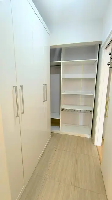 Foto 6 de Apartamento com 3 quartos à venda, 154m2 em Itaim Bibi, São Paulo - SP